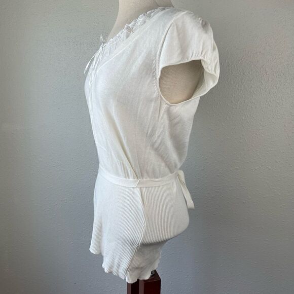 Tapemeasure White Top Size L EUC - Picture 3 of 7